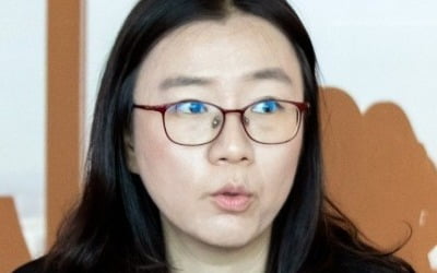 "바닥 친 中 증시 노려라"…현지인도 주목하는 수출·배당株는?