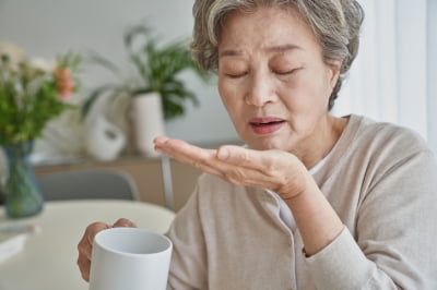 밥도 아닌데…한국인 10명 중 9명 "이것만큼은 꼭 먹어요"